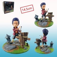One Piece Child Dracule Mihawk Model Toy Statue Anime PVC Action Figures 15.5cm